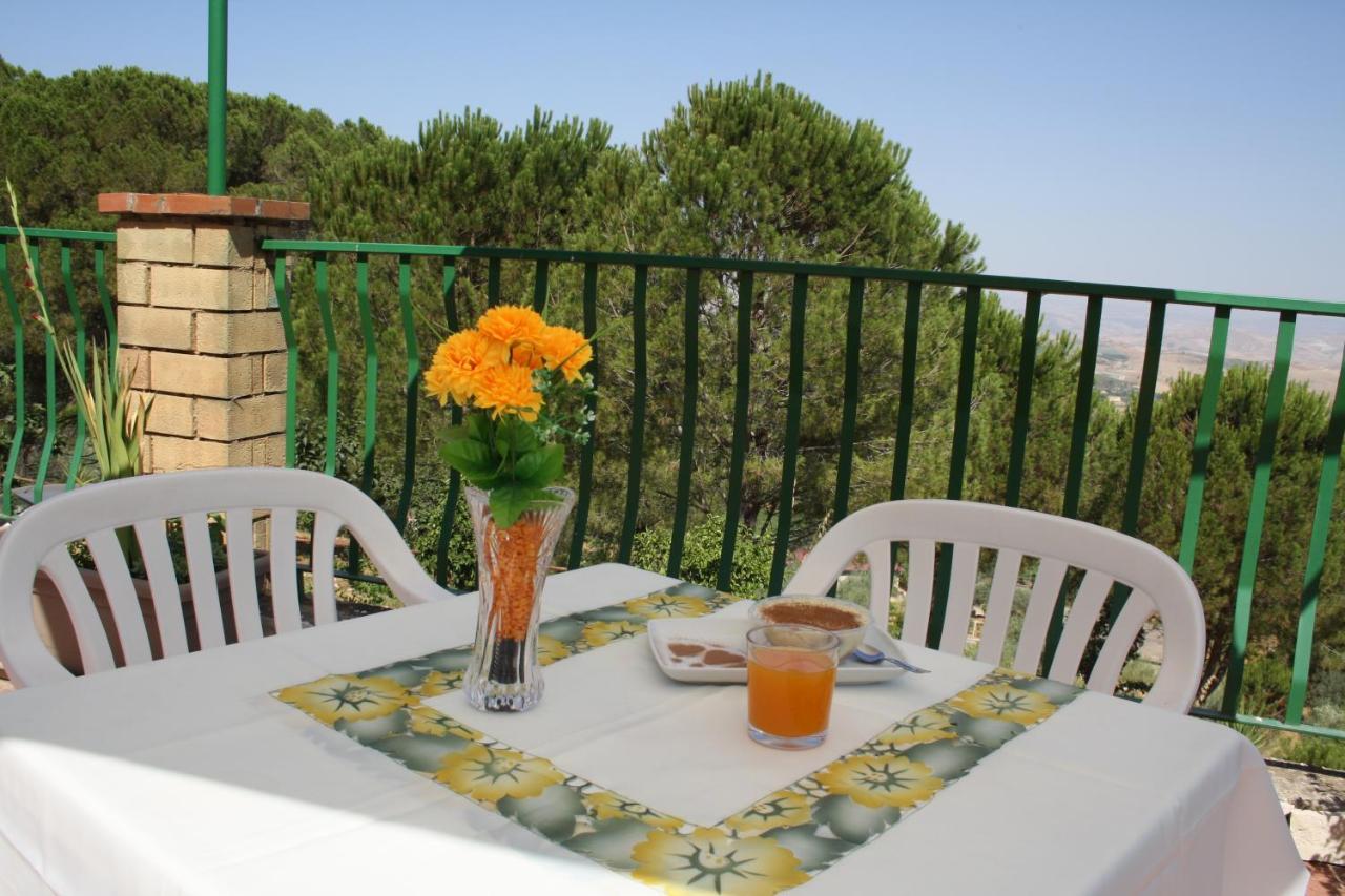 B&B Borgo Pileri Mazzarino Exterior foto